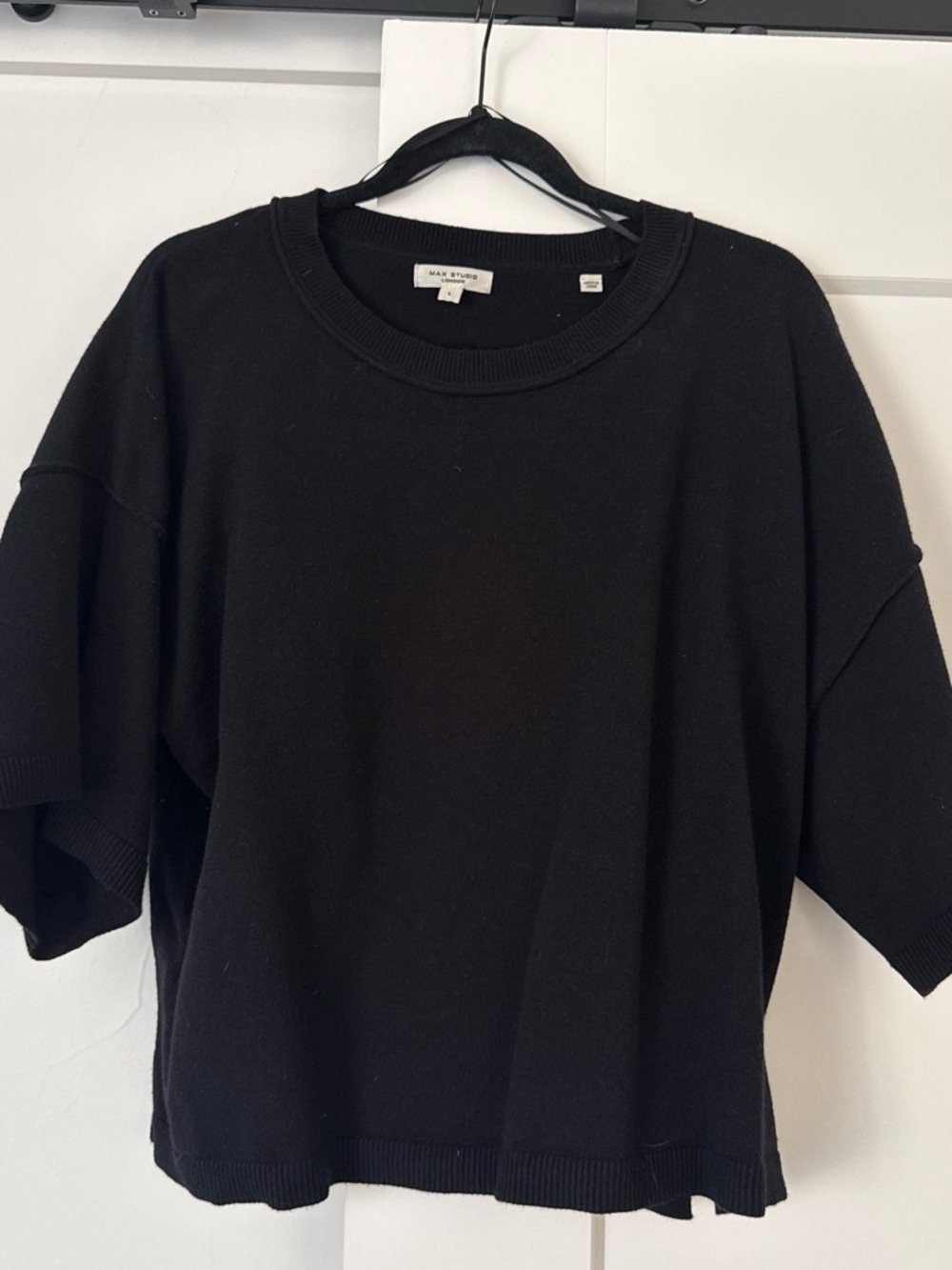 Max Studio Black 3/4 Sleeve Sweater